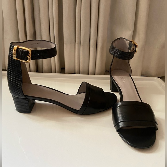 VINCE Black "Rita" Croc Embossed Leather Ankle Strap Heels Sandals Black Size 9M - Picture 6 of 14